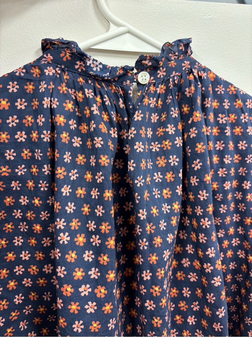 Trovata 30% Silk and 70% Cotton Navy Floral Oversized Small Blouse - Picture 5 of 6